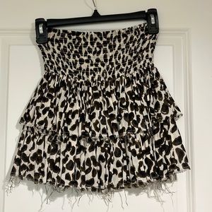 Leopard mini skirt.